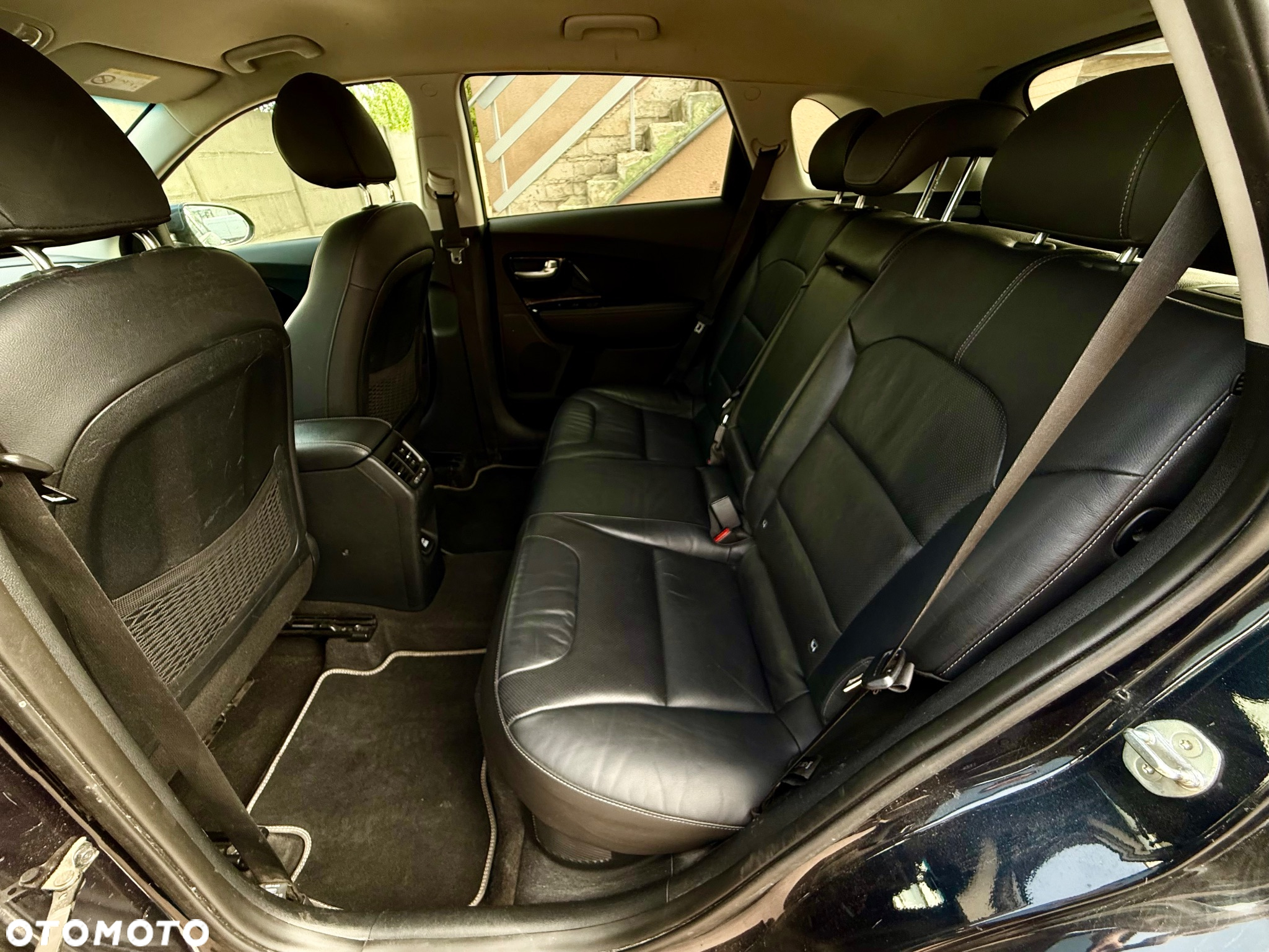 Kia Niro - 12