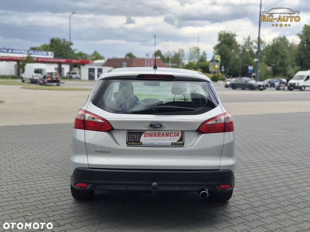 Ford Focus - 34