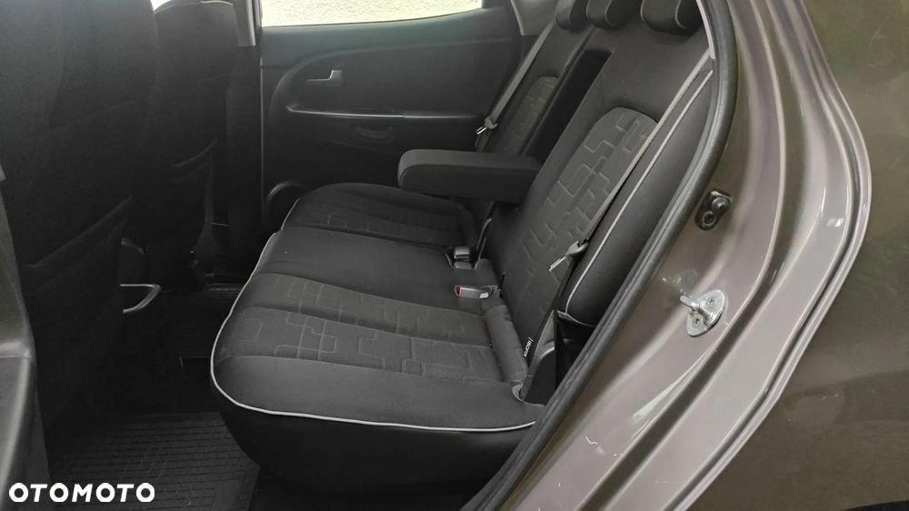 Kia Venga 1.4 L - 20