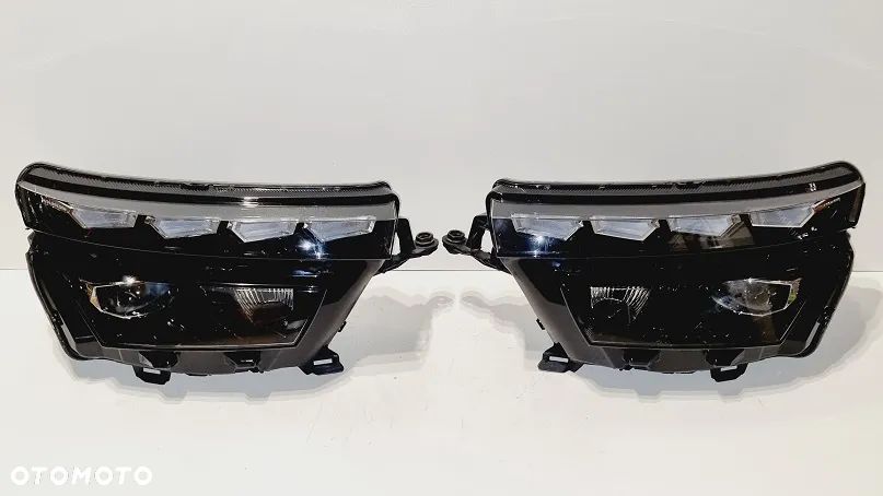REFLEKTOR PRAWY LEWY FULL LED SKODA KAMIQ EUROPA - 1