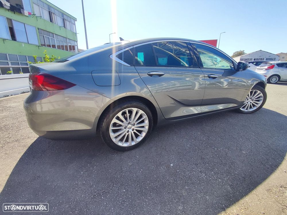 Opel Insignia Grand Sport 1.6 CDTi Business Edition - 2