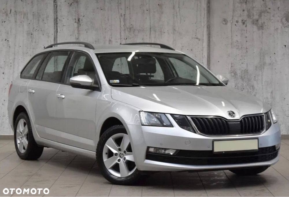 Skoda Octavia 1.6 TDI SCR Ambition - 19