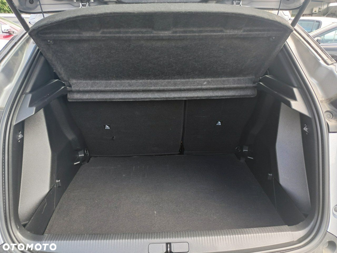Peugeot 2008 - 9