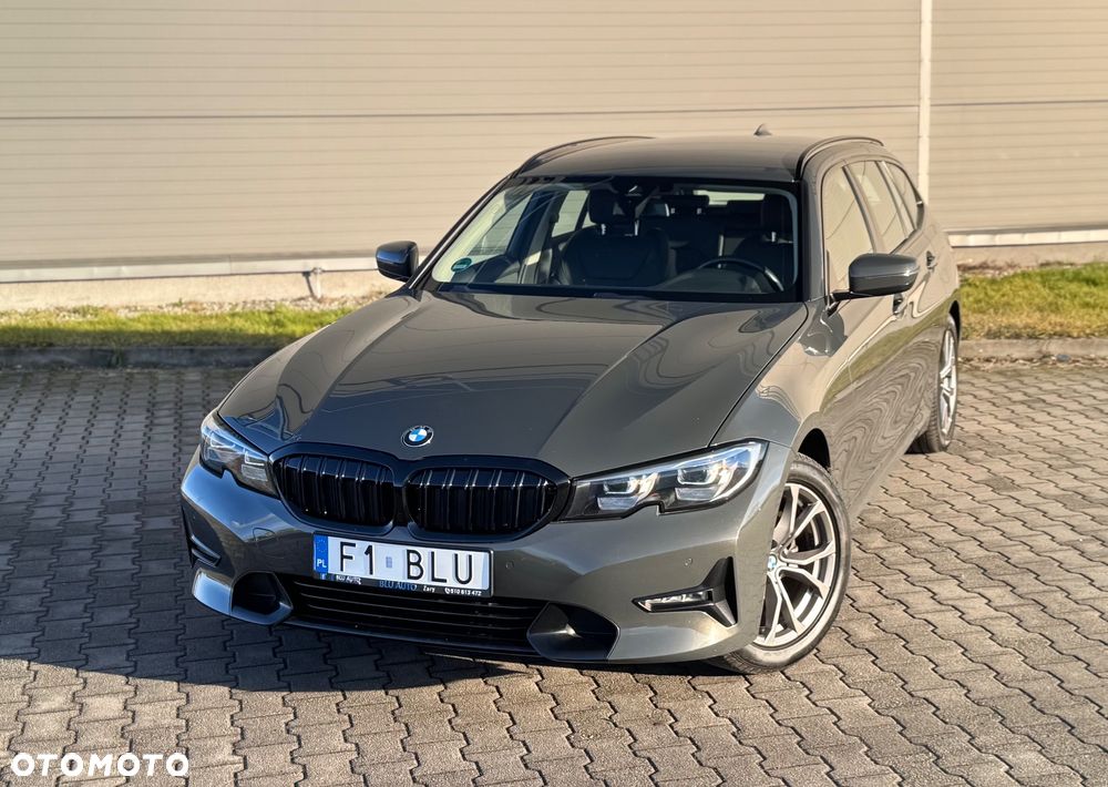 BMW Seria 3 318d Sport Line Shadow - 1