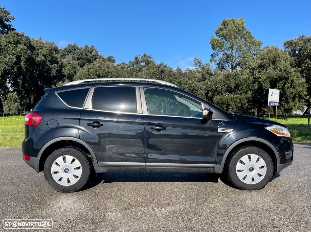 Ford Kuga 2.0 TDCi Titanium - 4
