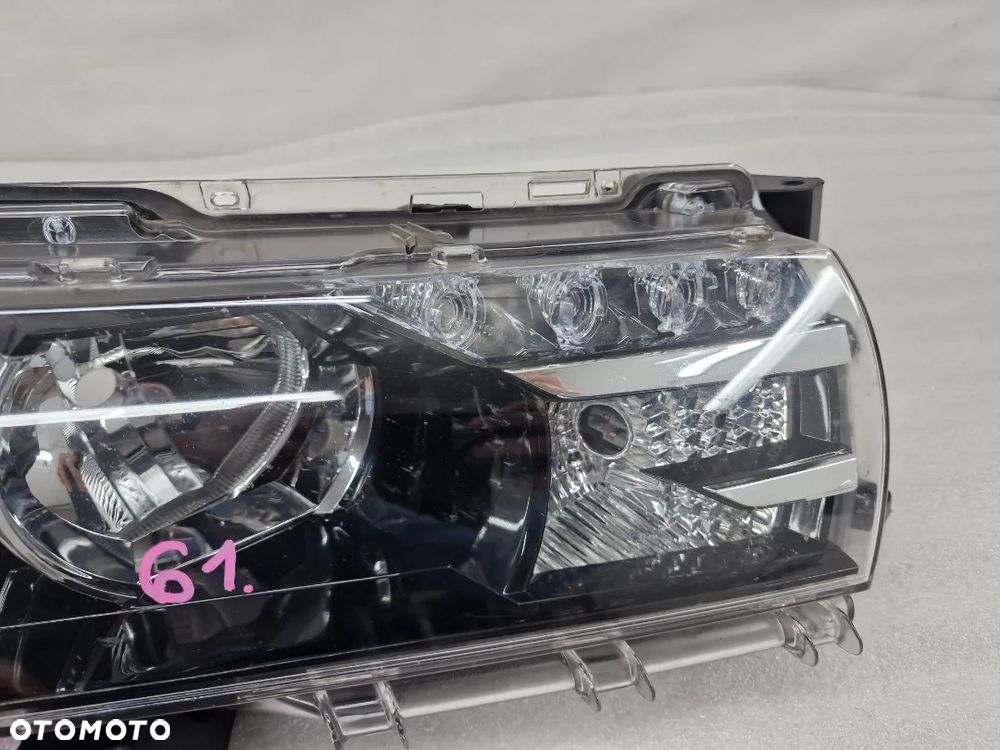 TOYOTA COROLLA E16 E18 13- LAMPA LED PRAWA PRZEDNIA PRZÓD , NR 81110-02E71-00 , NR AUKCJI LL61 - 2