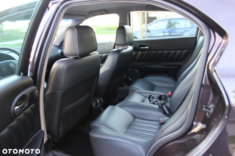 Alfa Romeo 166 3.0 V6 24v Sportronic - 18