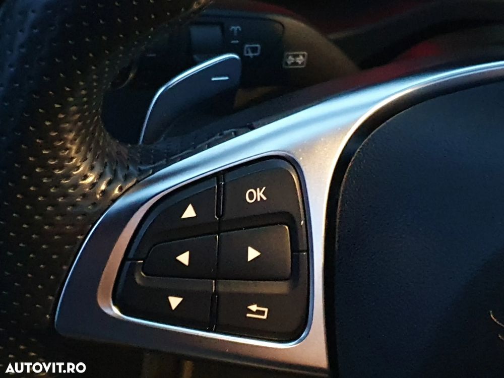 Mercedes-Benz GLA 220 d 4Matic 7G-DCT AMG Line - 30