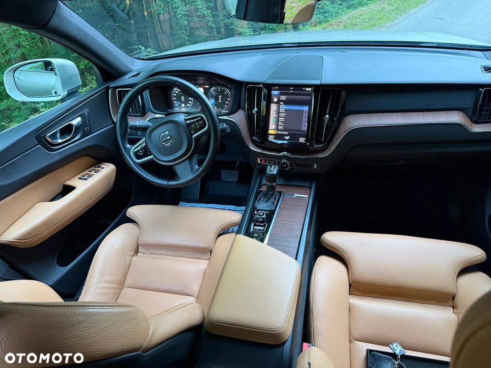 Volvo XC 60 D4 AWD Inscription - 16