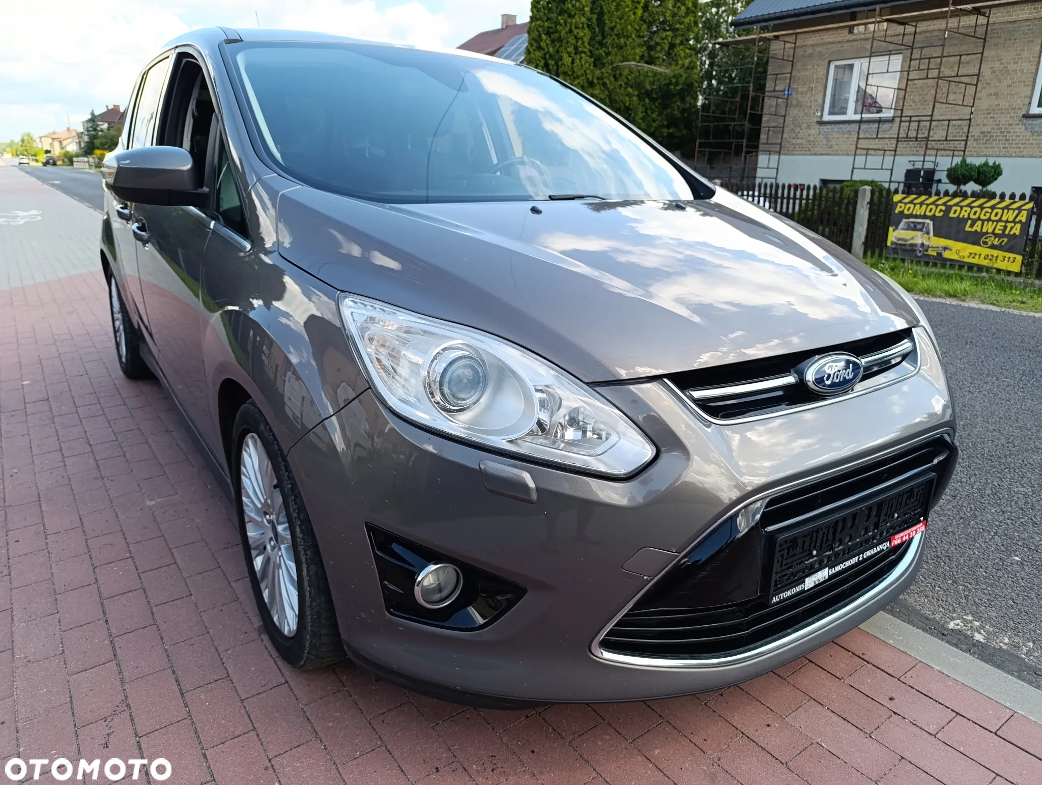 Ford Grand C-MAX 1.6 EcoBoost Start-Stop-System Titanium - 24