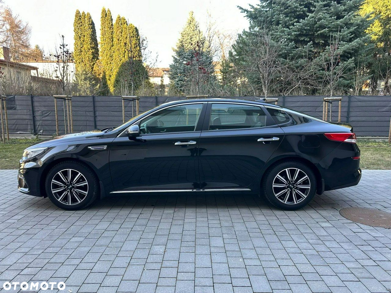 Kia Optima - 2