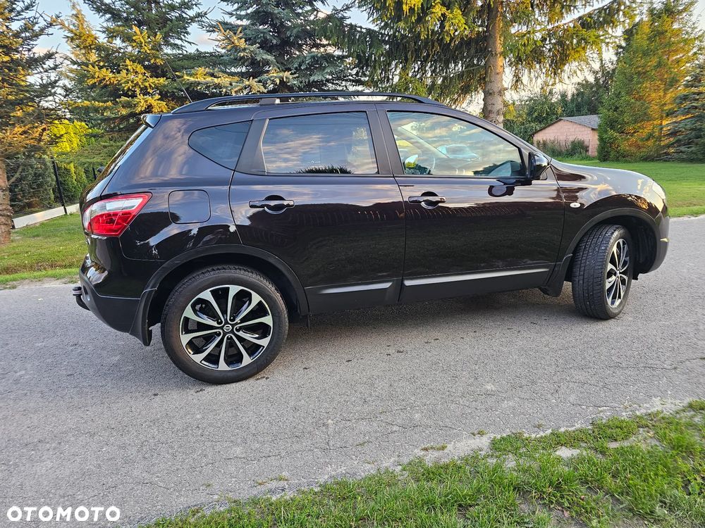 Nissan Qashqai 1.6 dCi 4 x 4 DPF Start/Stop 360 - 40