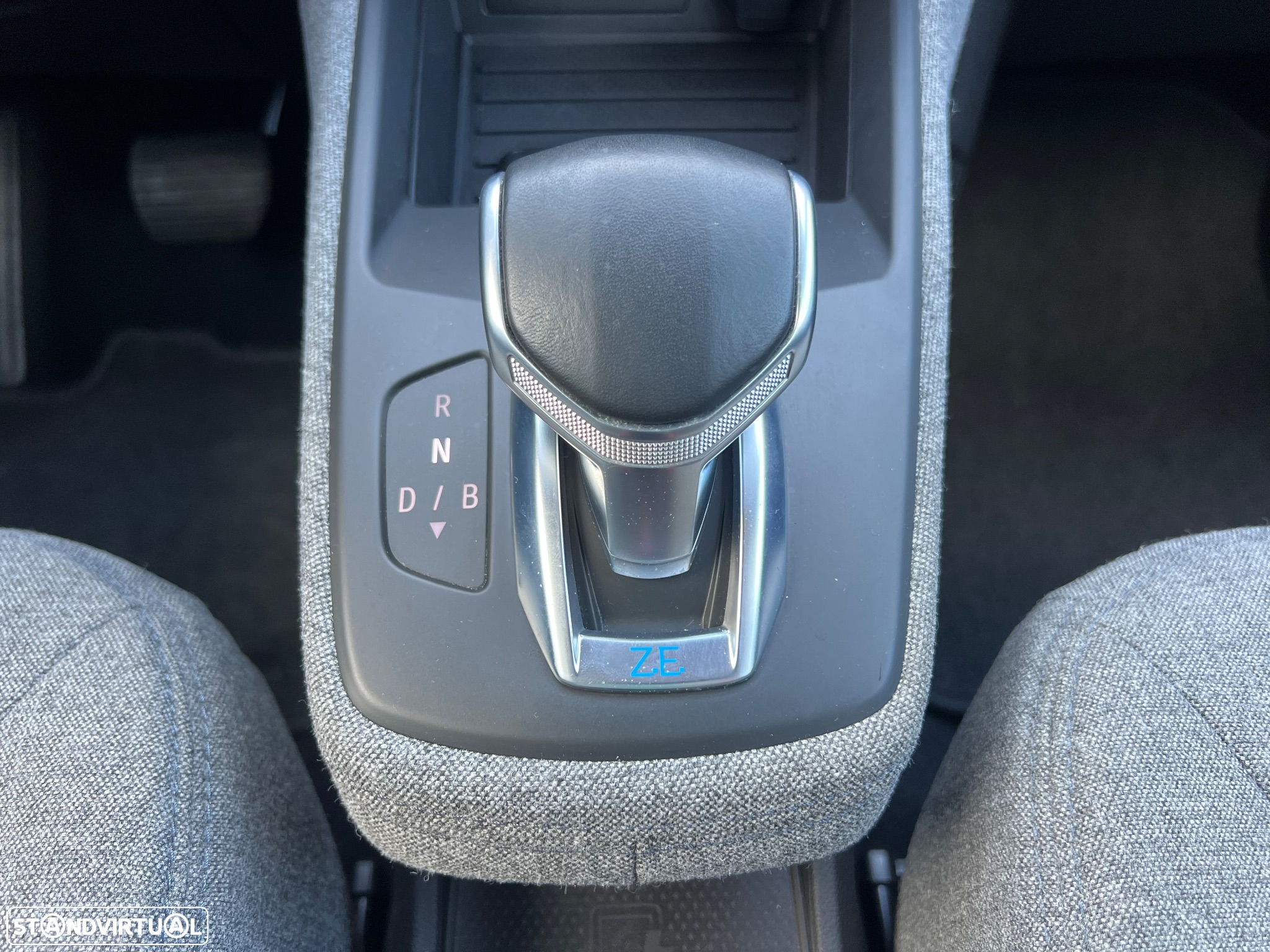 Renault Zoe (c/ Bateria) Limited 50 - 14