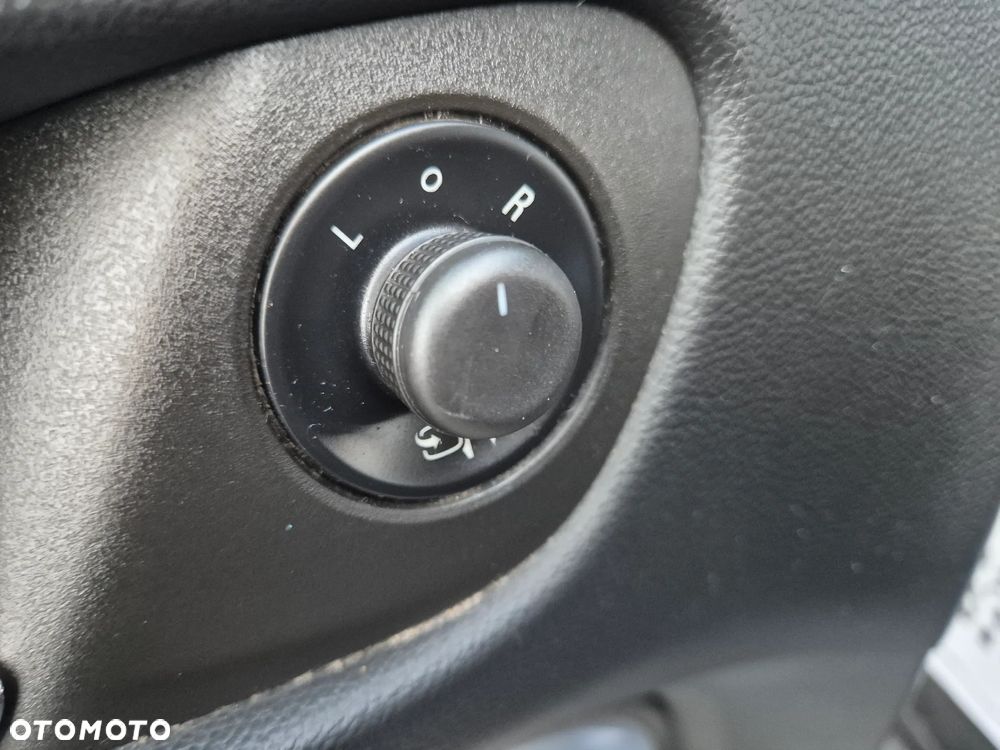 Opel Zafira Tourer 2.0 CDTI Style - 26