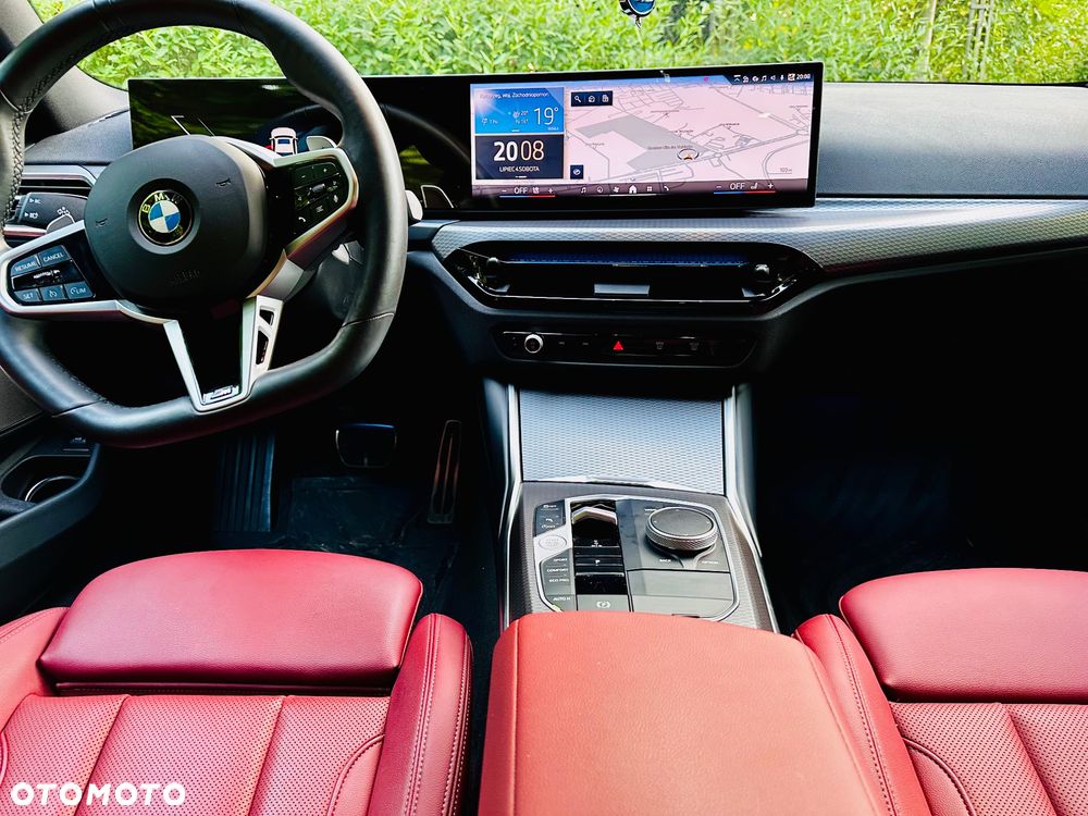 BMW Seria 3 318i M Sport - 9
