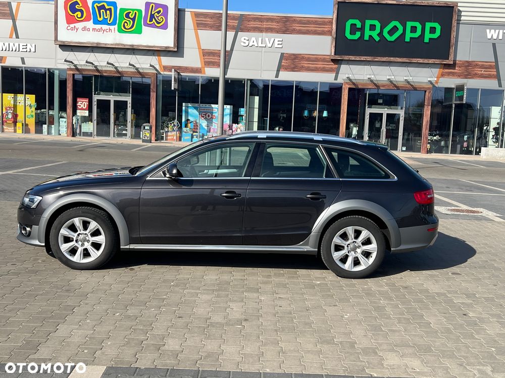 Audi A4 Avant 2.0 TDI DPF quattro S tronic Attraction - 5