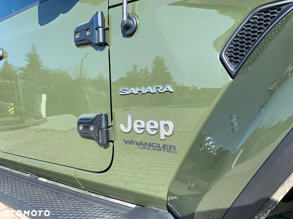 Jeep Wrangler Unlimited 3.6 Automatik Sahara - 8