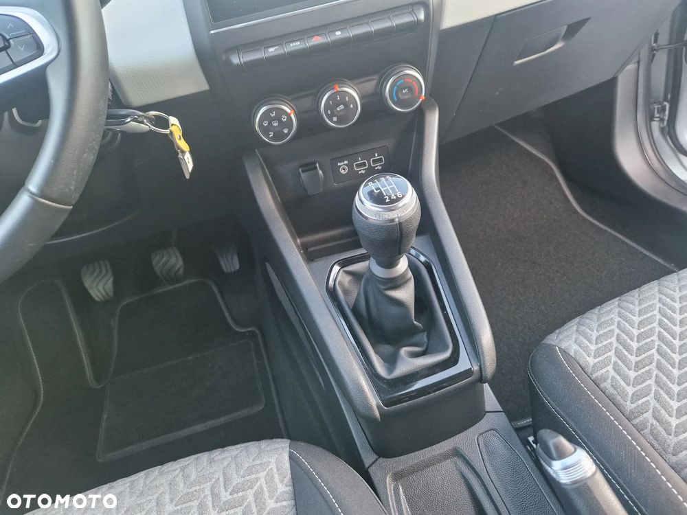 Renault Clio BLUE dCi 85 BUSINESS EDITION - 11