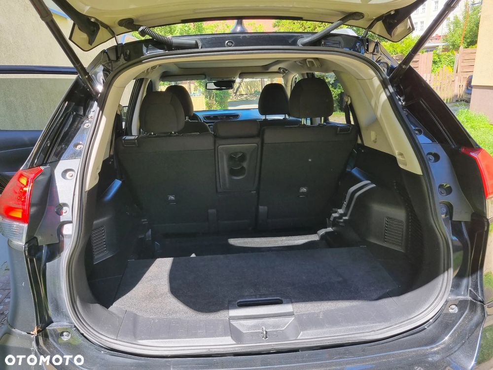 Nissan X-Trail 2.0 dCi Xtronic Tekna - 32