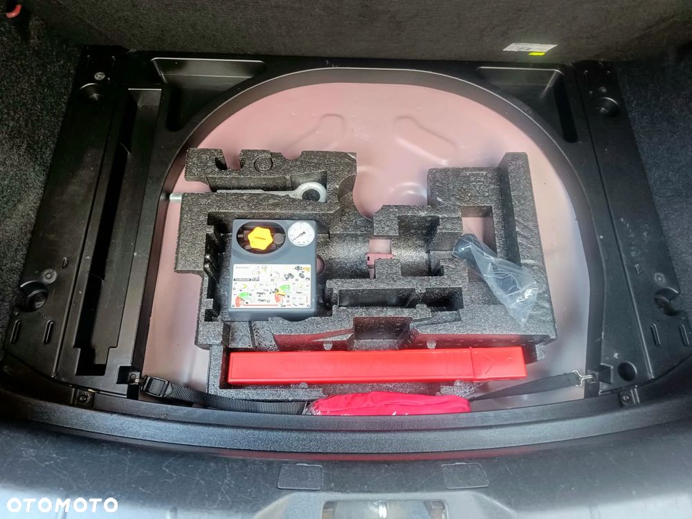 Volvo V40 T2 Drive-E Kinetic - 6
