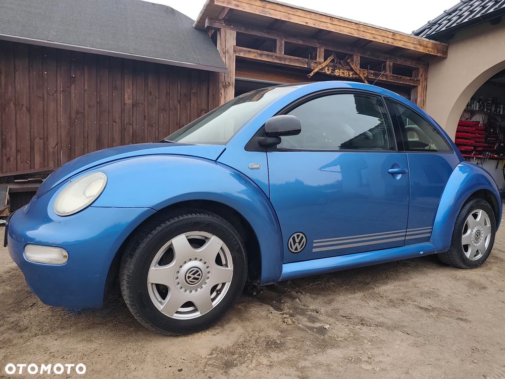 Volkswagen New Beetle 2.0 - 4