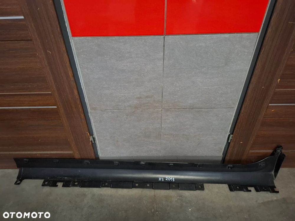 Nakładka progowa prawa prawy bok BMW X3 2013 rok F25 M-pakiet nr 7210080 kolor 354 - 4