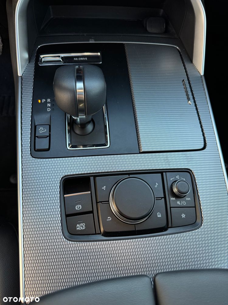 Mazda CX-90 - 10