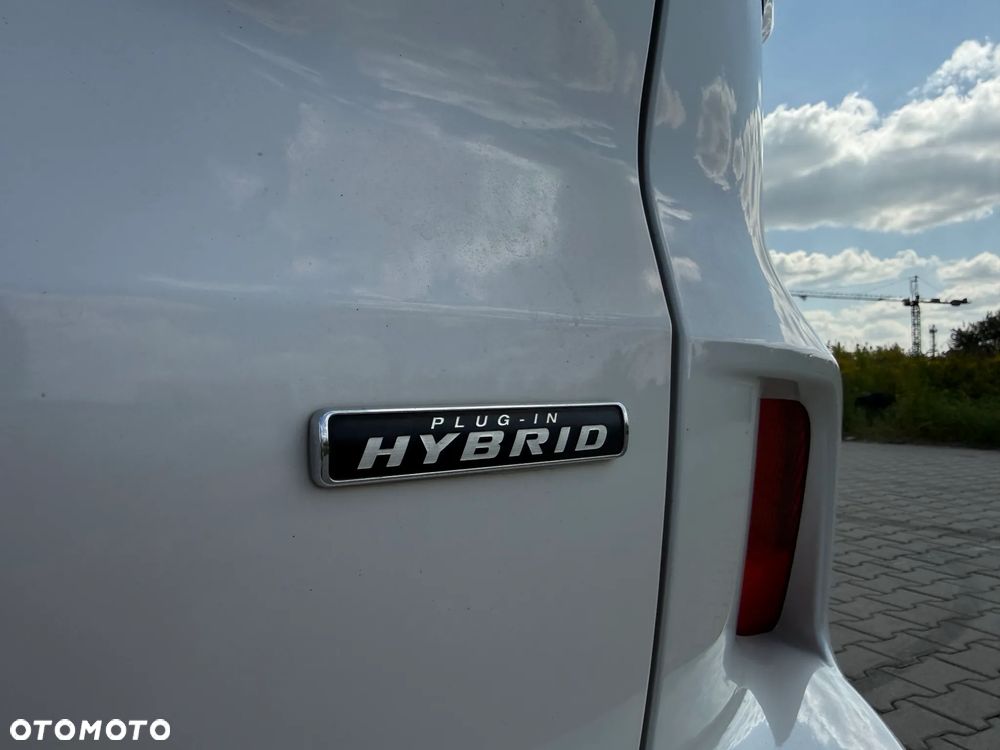 Ford Kuga 2.5P PHEV FWD ST-Line - 24