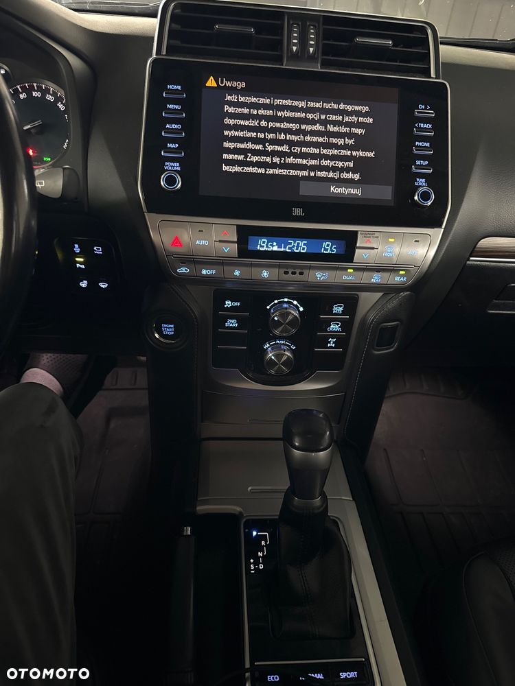 Toyota Land Cruiser LC 2.8 D-4D Invincible - 3