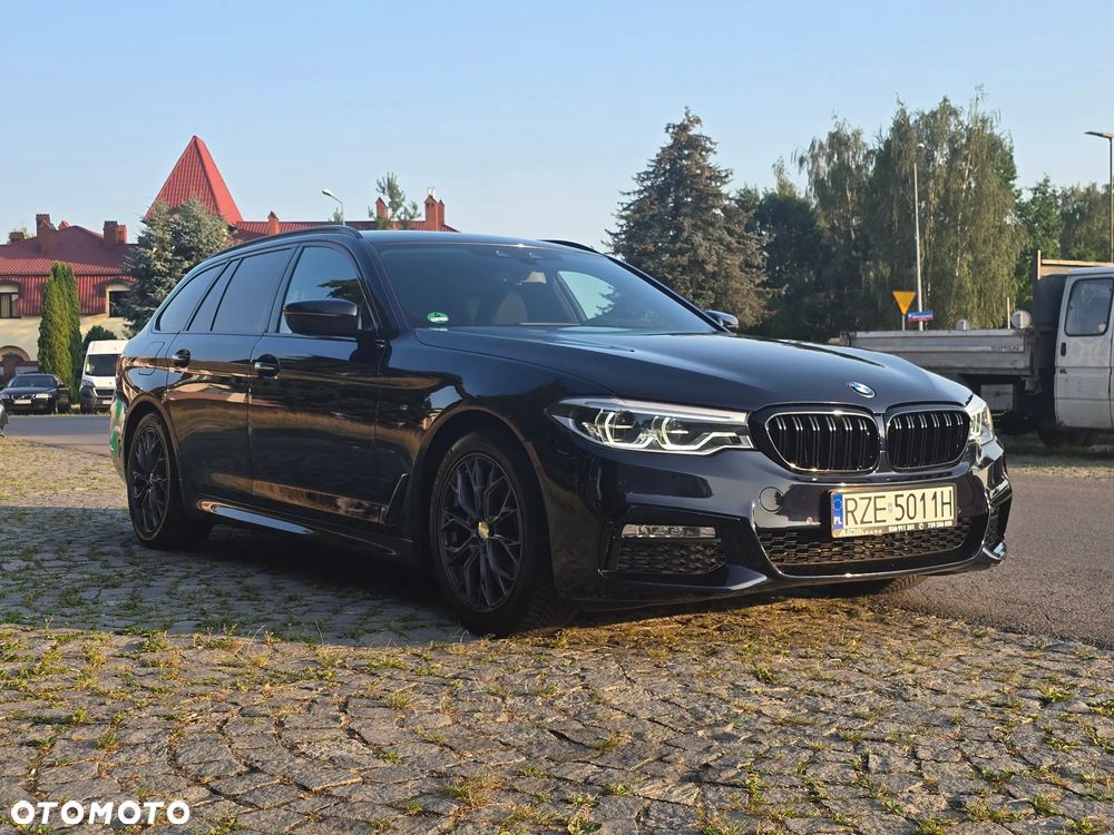BMW Seria 5 520d M Sport - 3