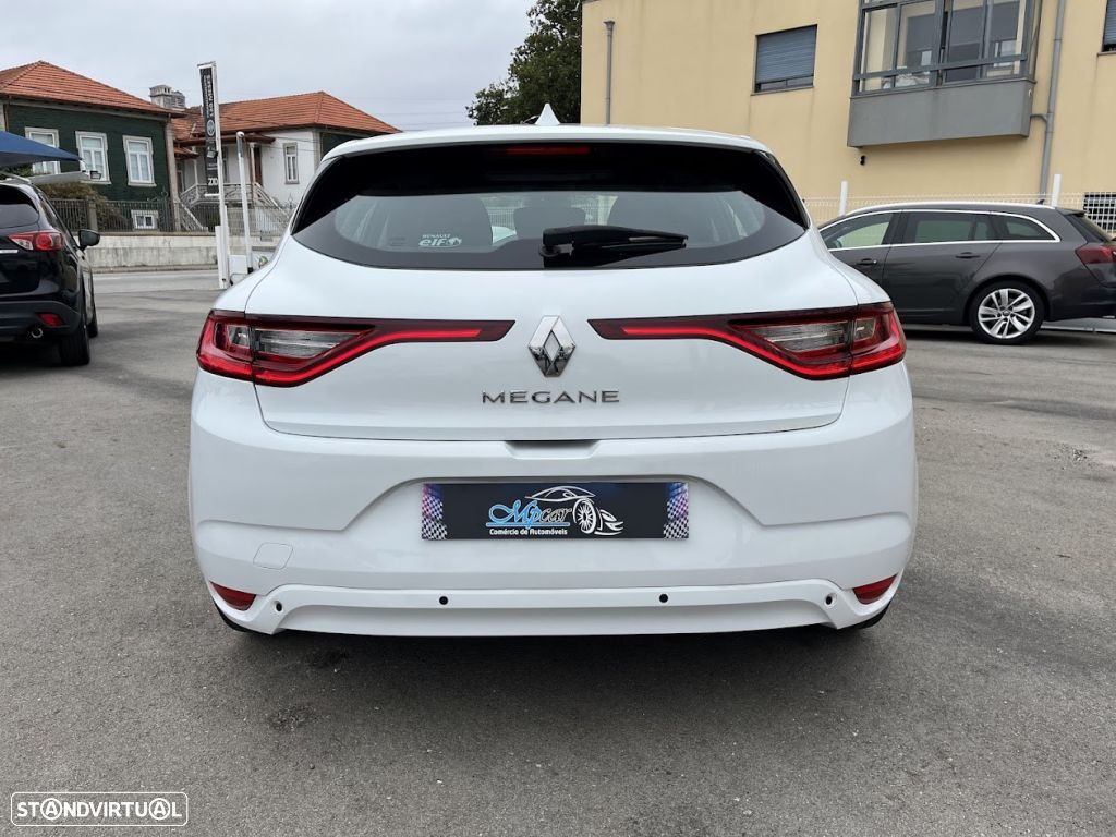 Renault Mégane 1.5 dCi Zen - 6