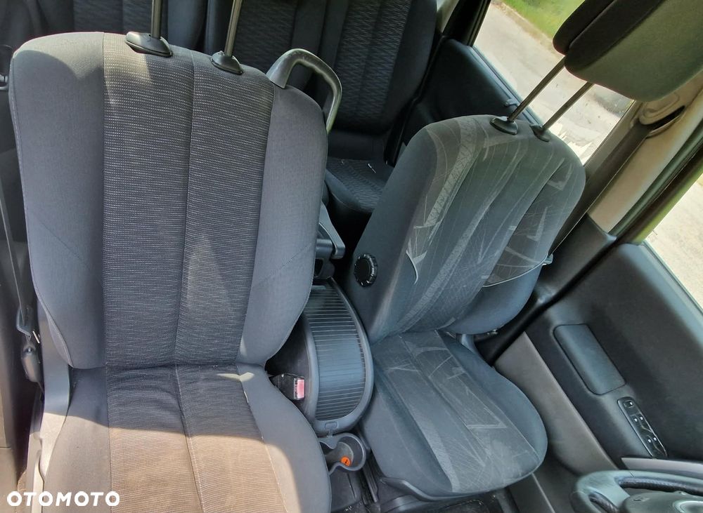 Renault Scenic - 6