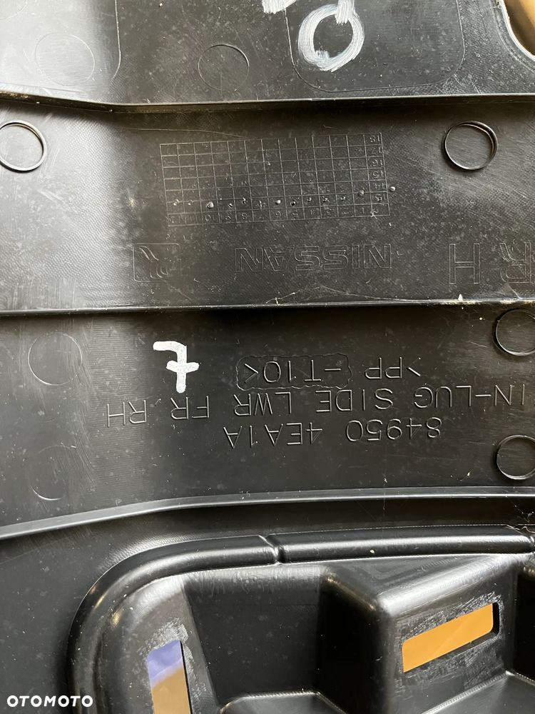 OSŁONA PROGU PASA TYŁ osłona słupka osłona bagażnika  NISSAN QASHQAI J11 - 12