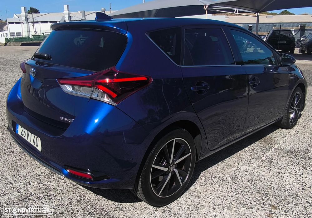 Toyota Auris 1.8 HSD Comfort +P.Sport+Navi - 8