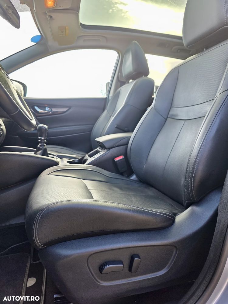 Nissan Qashqai 1.5 DCI Start/Stop Tekna - 28