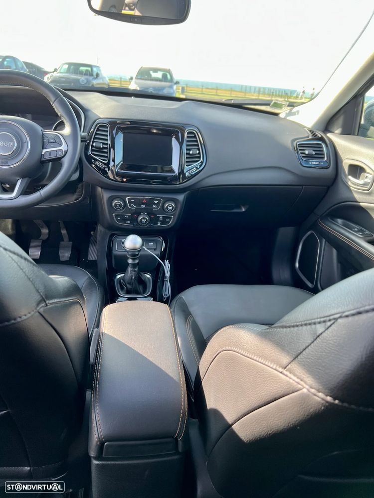 Jeep Compass 1.6 M-Jet Limited - 11