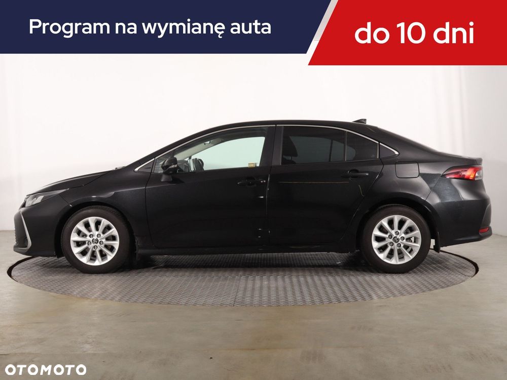 Toyota Corolla - 4