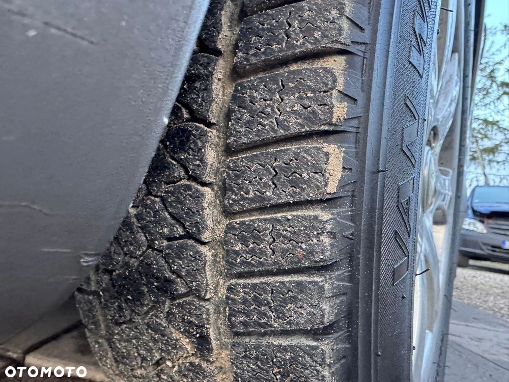 Opel VIVARO LONG KLIMATYZACJA - 26