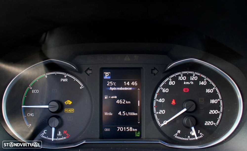 Toyota Yaris 1.5 HSD 20 Anos - 11