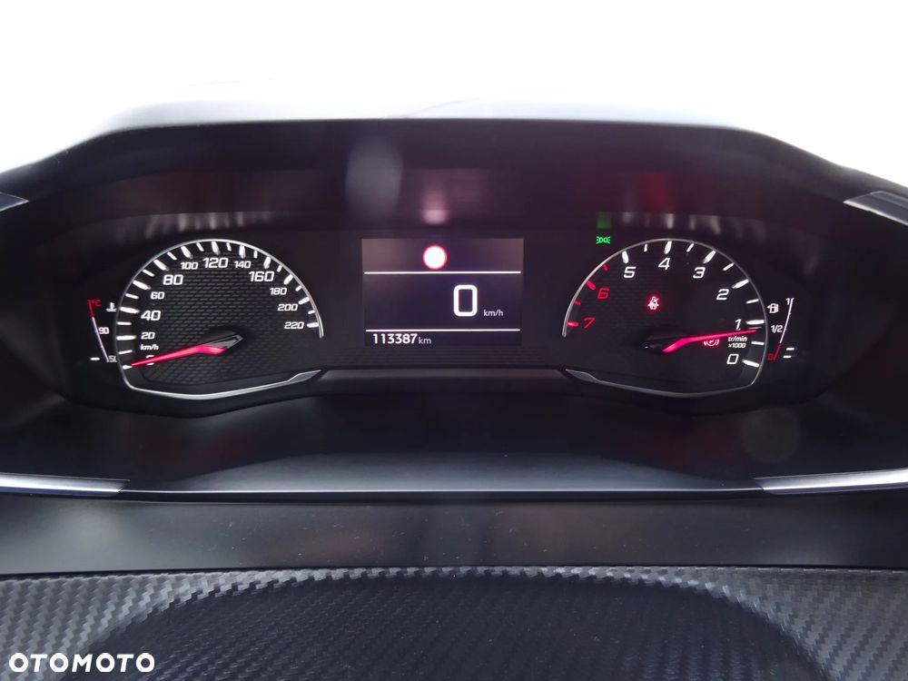 Peugeot 208 1.2 PureTech Style S&S - 10