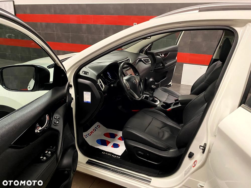 Nissan Qashqai 1.6 DIG-T Acenta - 16