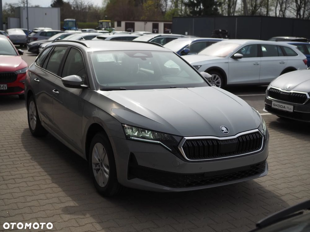 Skoda Octavia 1.5 TSI mHEV Drive Essence DSG - 6