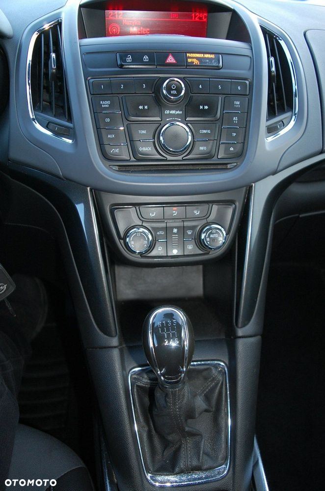 Opel Zafira - 25