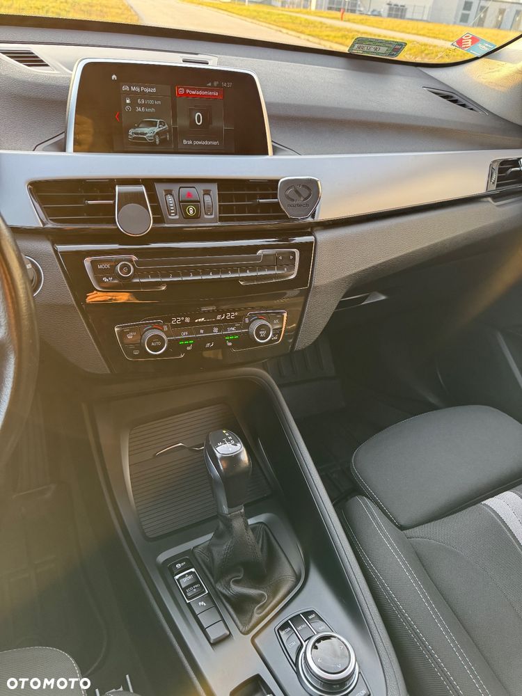 BMW X1 sDrive18d - 26