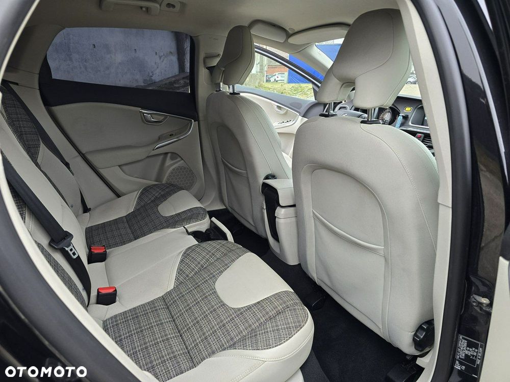 Volvo V40 - 12