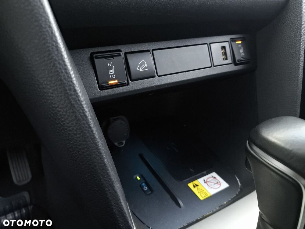 Toyota Yaris Cross - 25