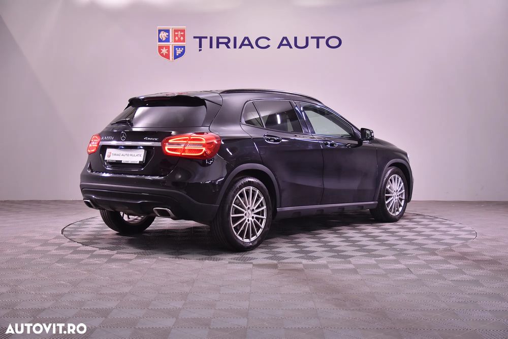 Mercedes-Benz GLA 200 d 4MATIC Aut. - 5