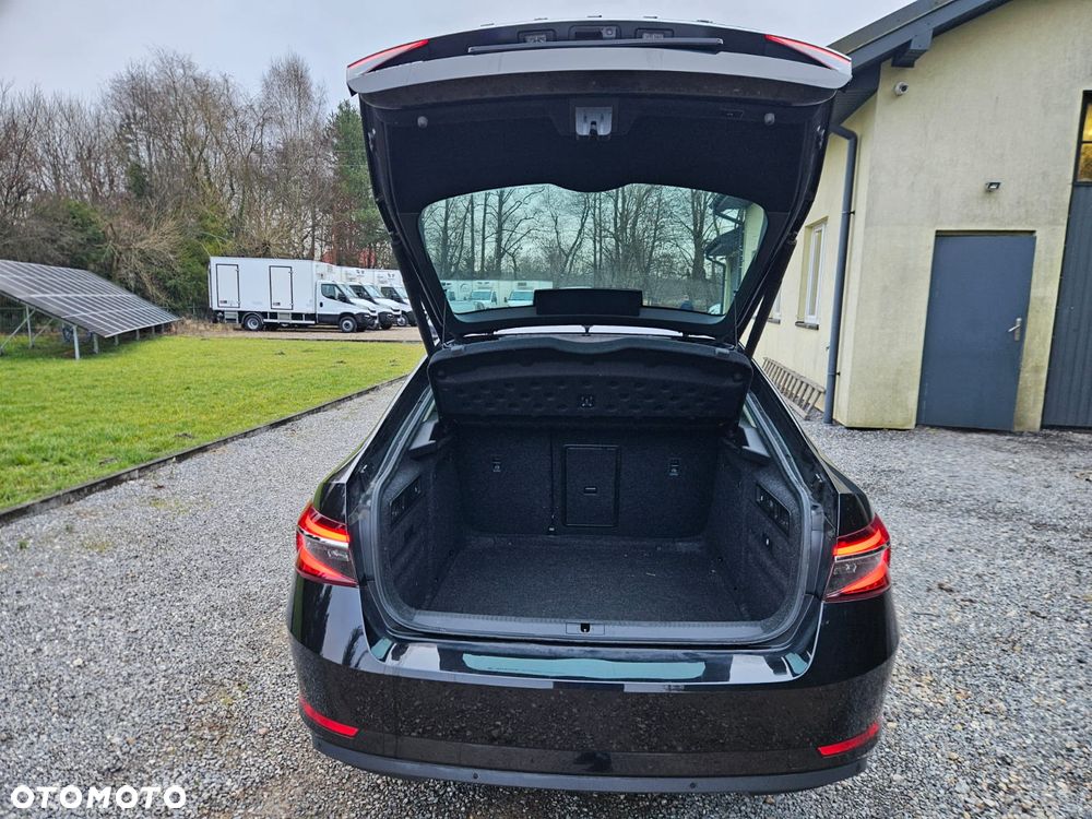 Skoda Superb 2.0 TSI Style DSG - 16