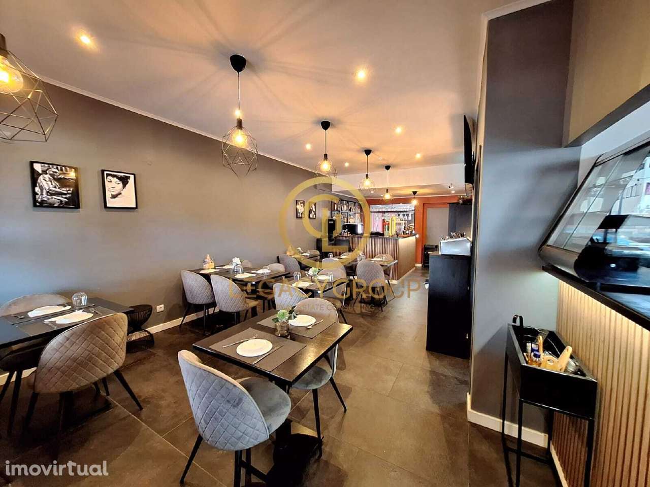 Restaurante remodelado e equipado em funcionamento - Santa Eulália,... - Grande imagem: 2/27