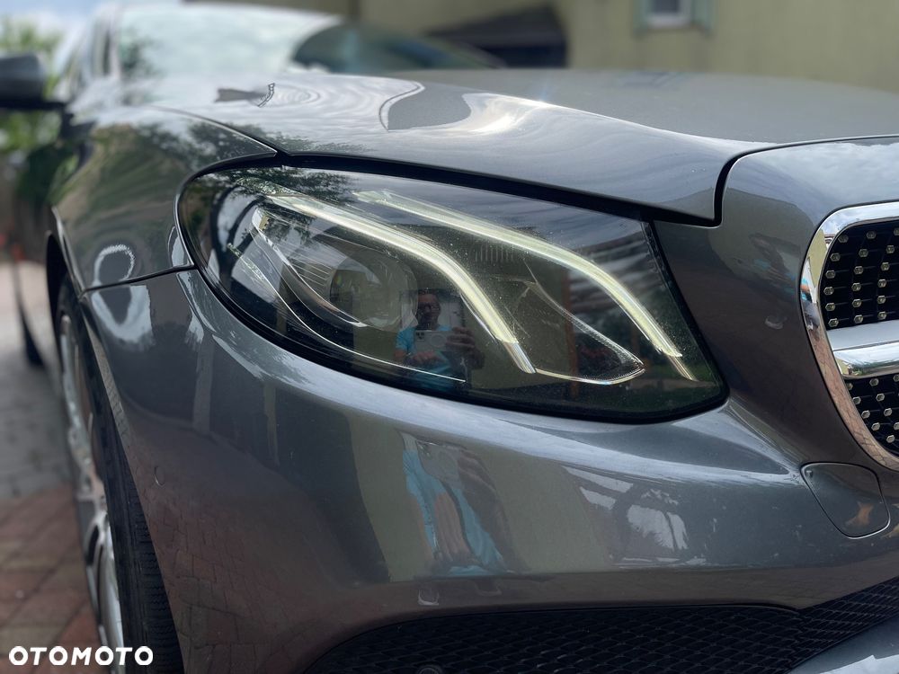 Mercedes-Benz Klasa E 220 d 4Matic 9G-TRONIC Sportstyle Edition - 20